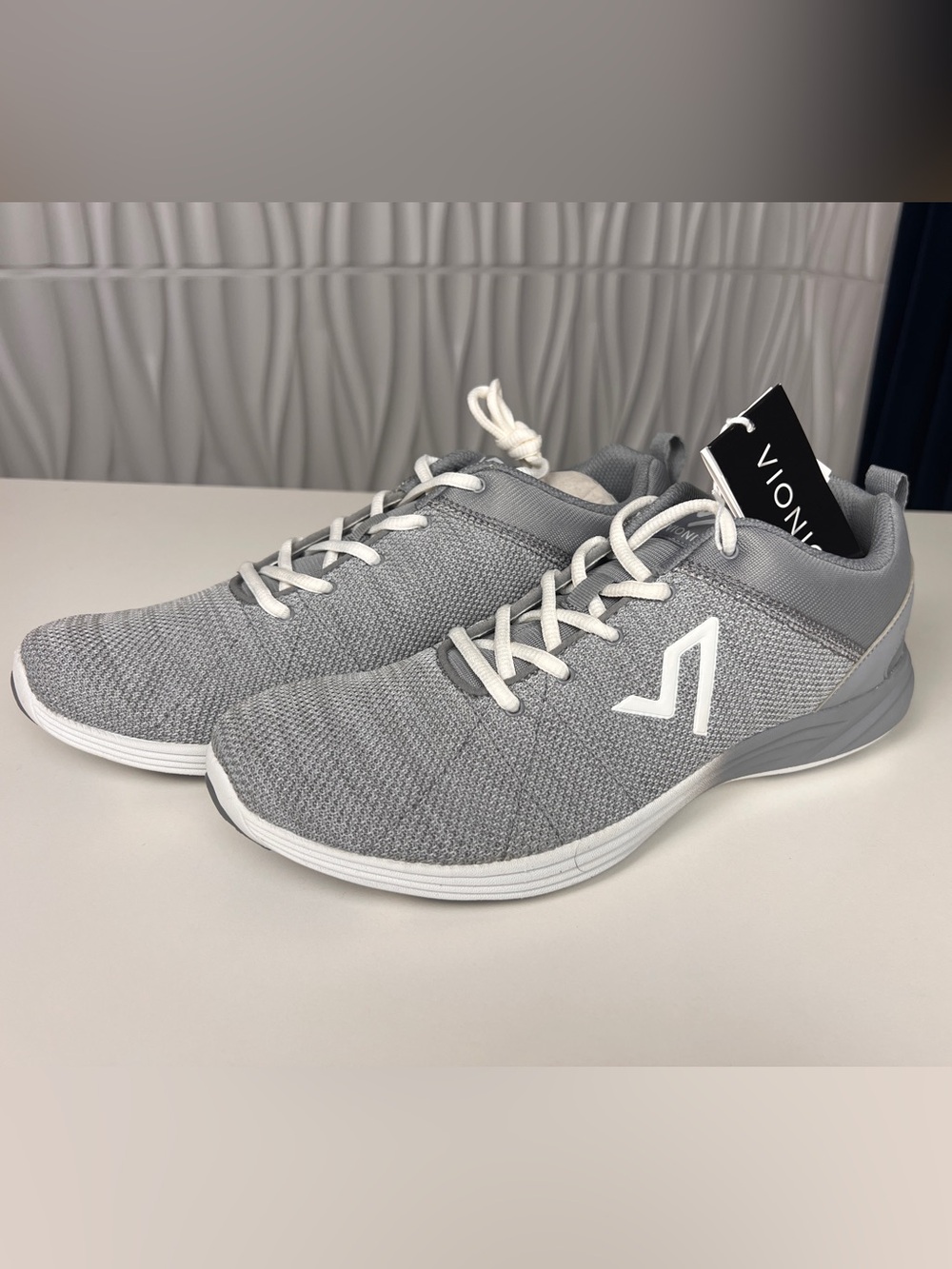 Vionic Agile Adley Knit Lace-Up Sneakers • Size 11 • BRAND NEW IN BOX